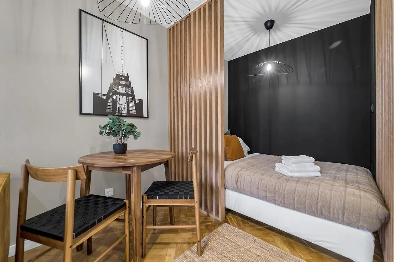 Park Sady Zoliborskie Modern Apartment Warsaw Poland